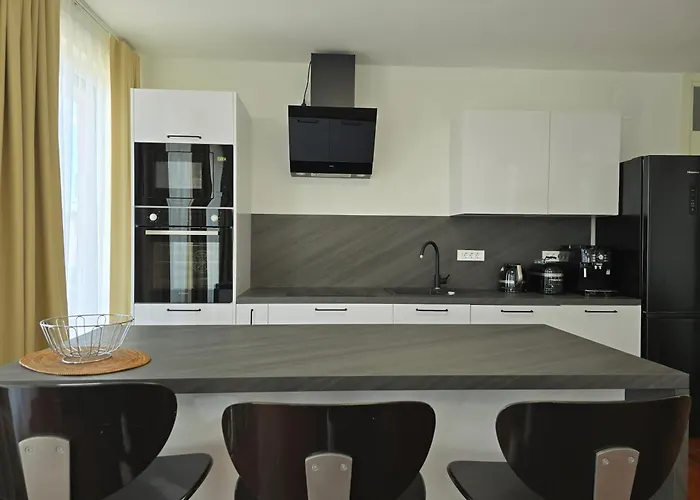 Apartament Astral *