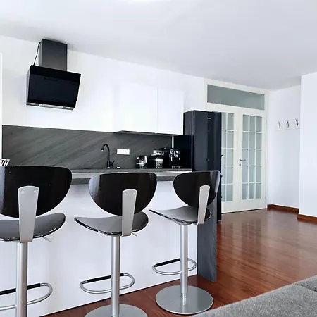 Apartman Astral With A Private Parking Space Abbázia