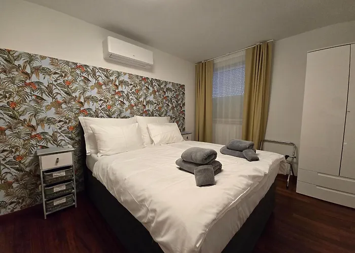 Apartment Astral